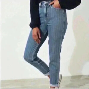 Hollister - Ultra high rise vintage stretch striped mom jeans
